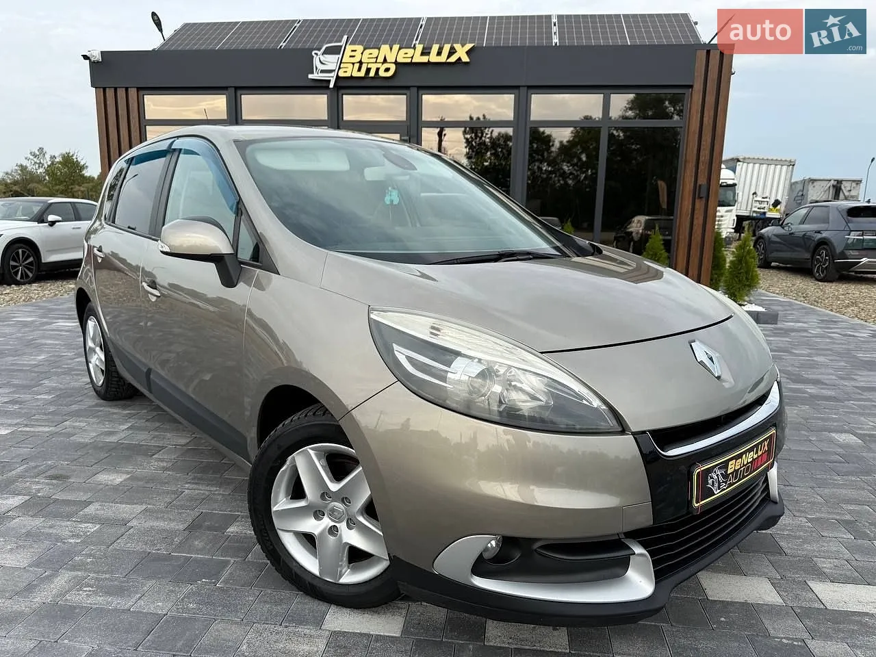 Renault Scenic, 2012