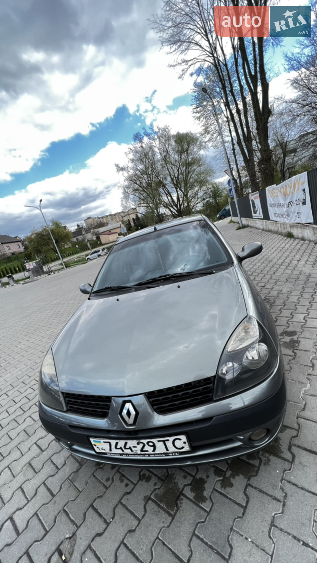 Renault Symbol, 2004
