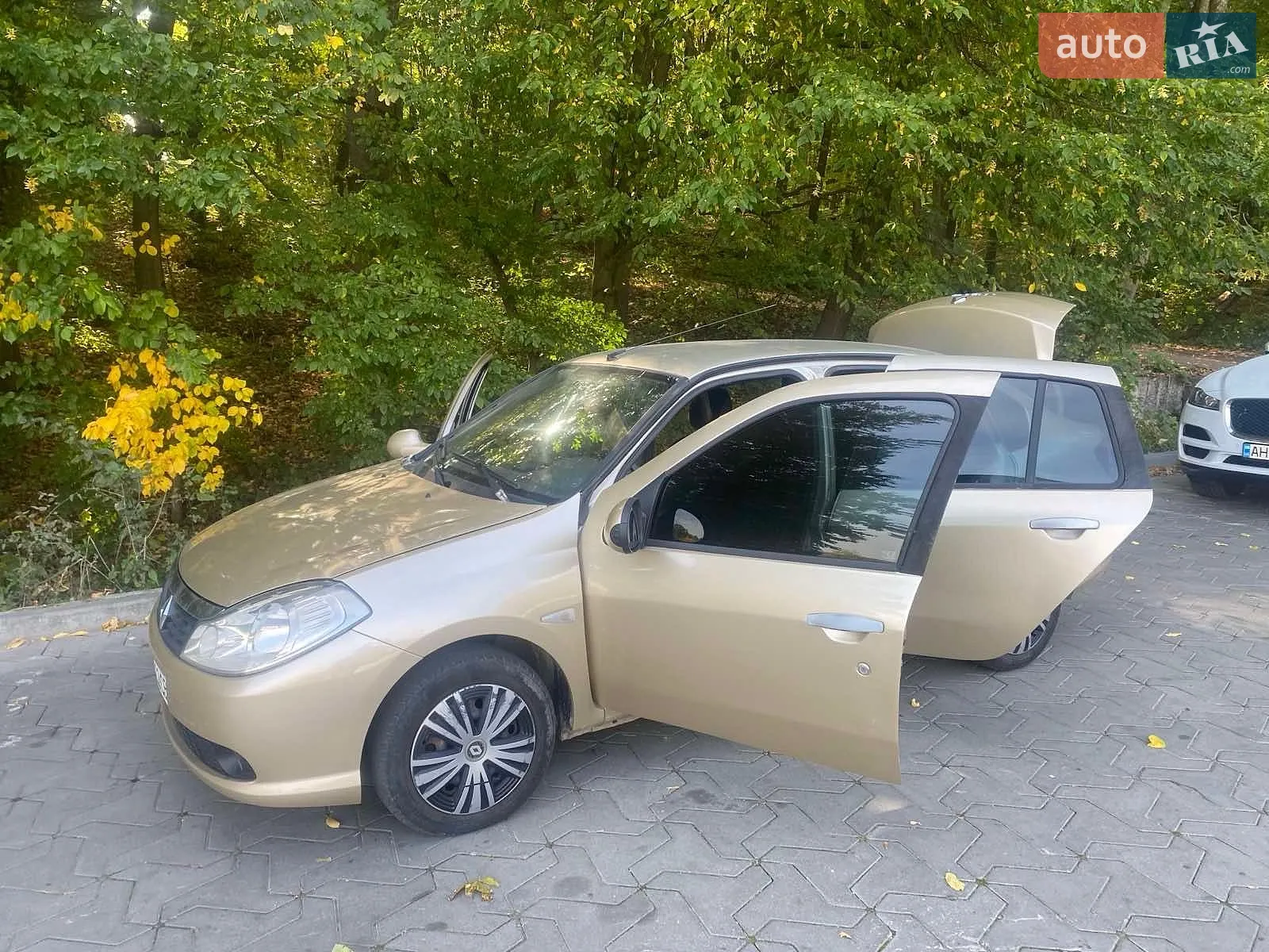 Renault Thalia, 2008