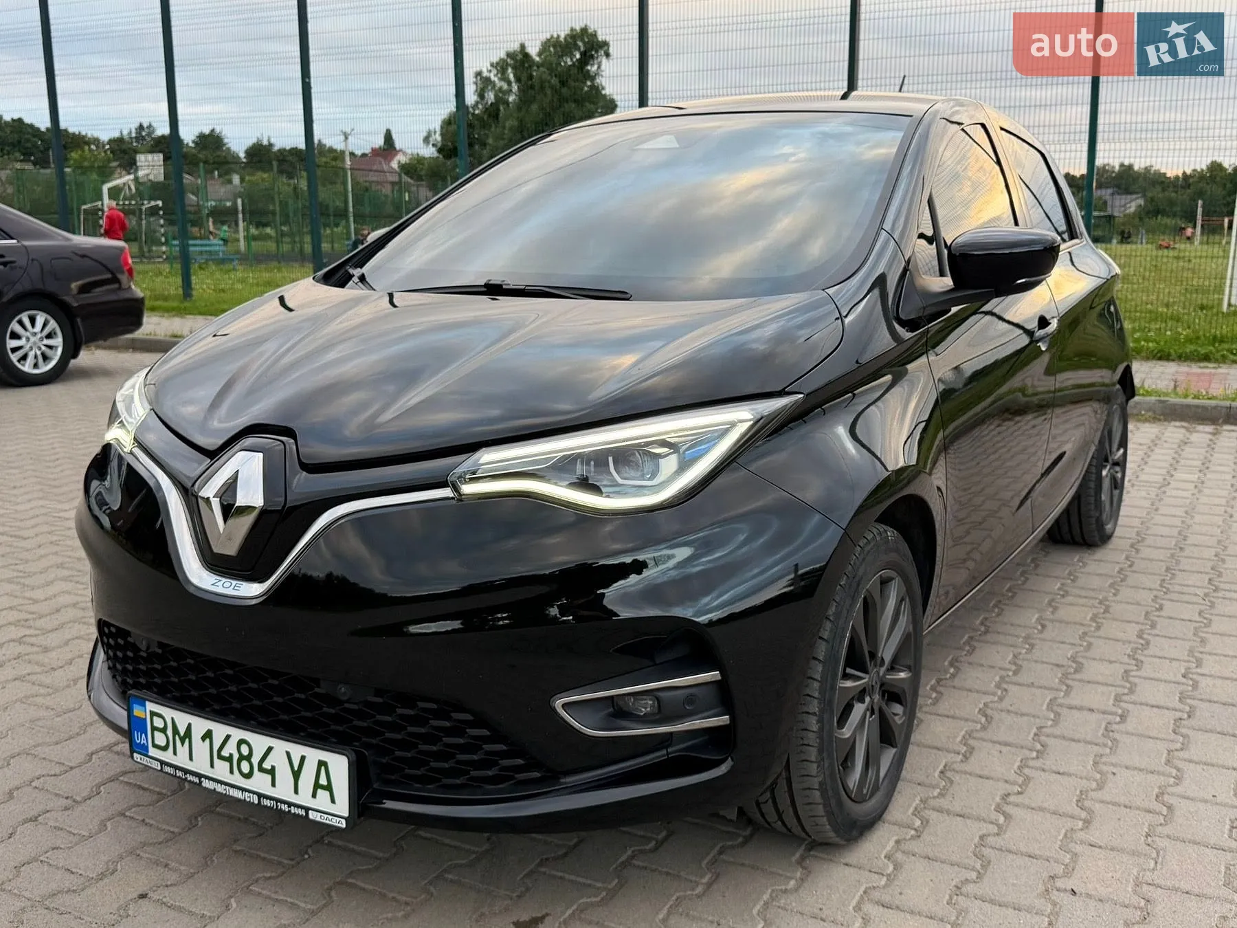 Renault Zoe 2019 — 1