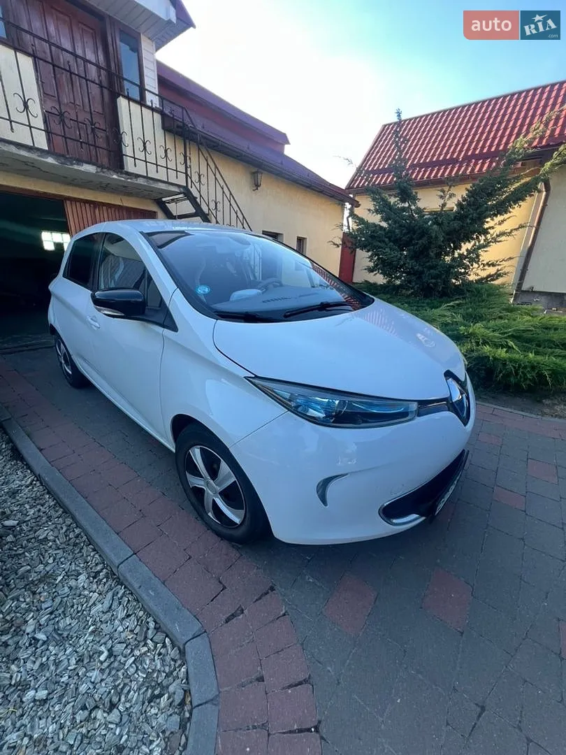 Renault Zoe, 2013