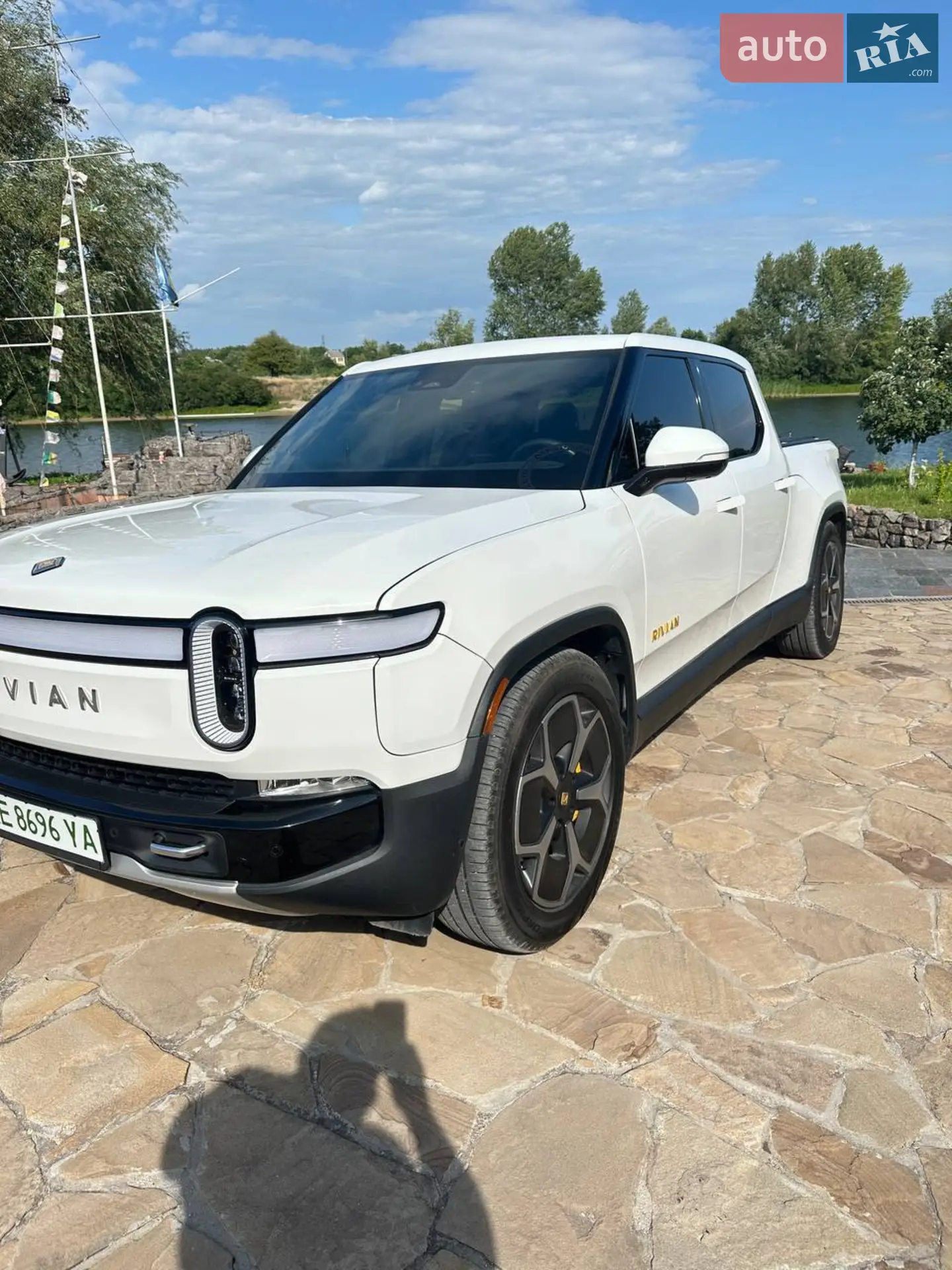 Rivian R1T, 2022