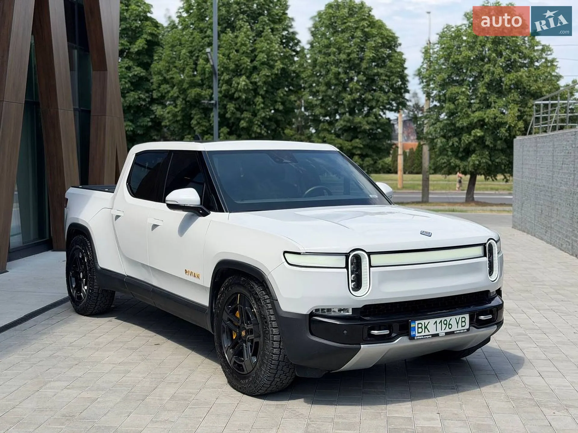 Rivian R1T, 2022