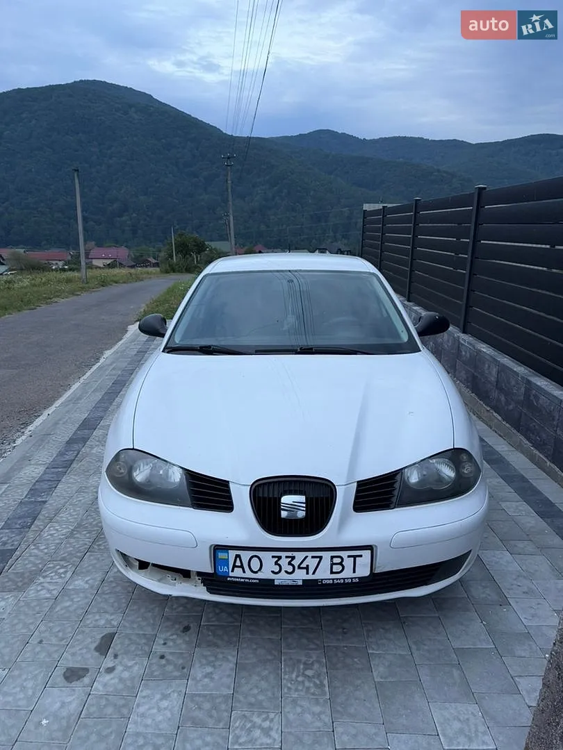 SEAT Cordoba, 2003