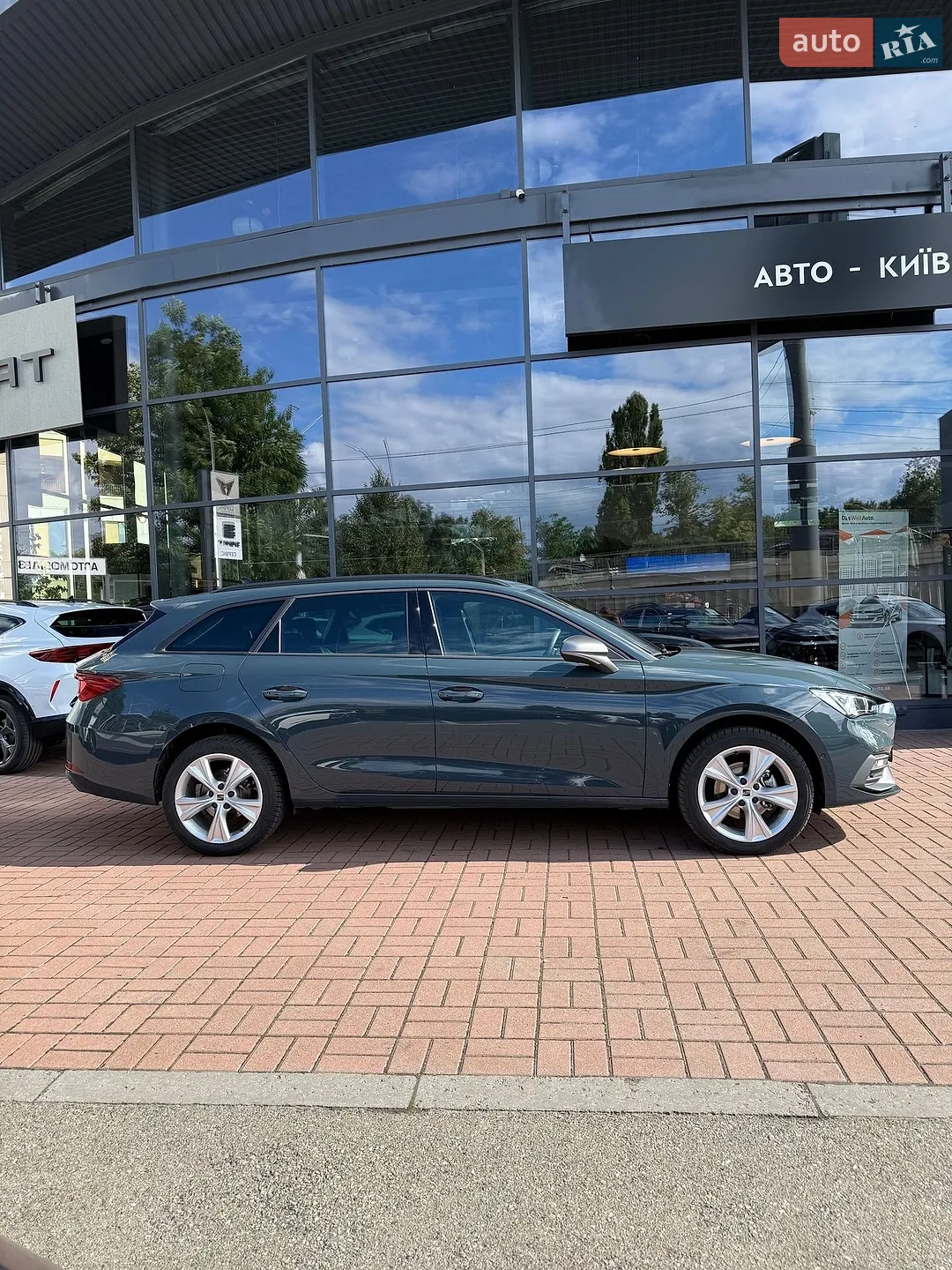 SEAT Leon Sportstourer, 2025