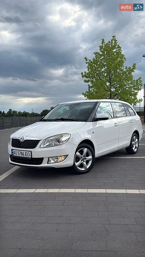 Skoda Fabia, 2011