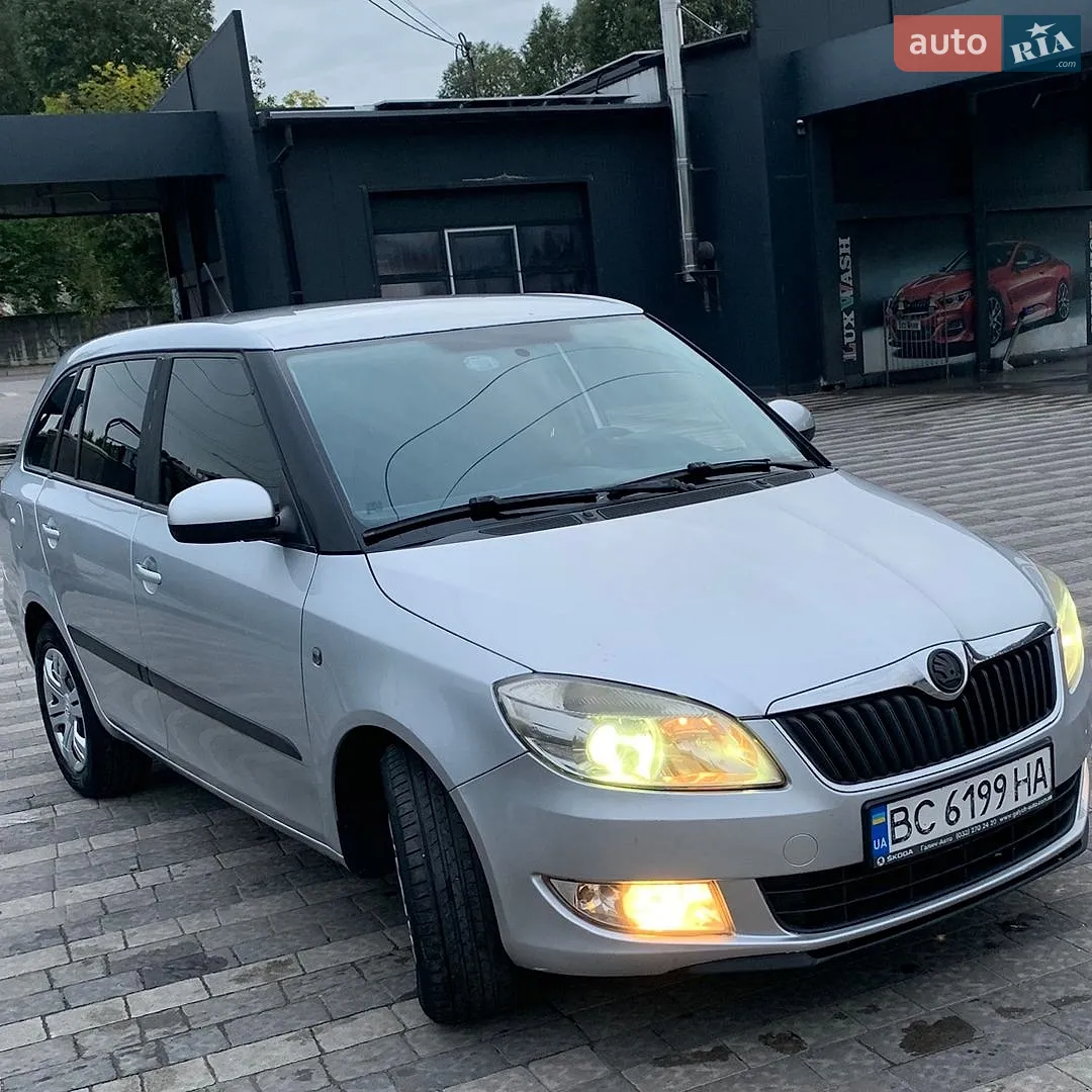 Skoda Fabia, 2011