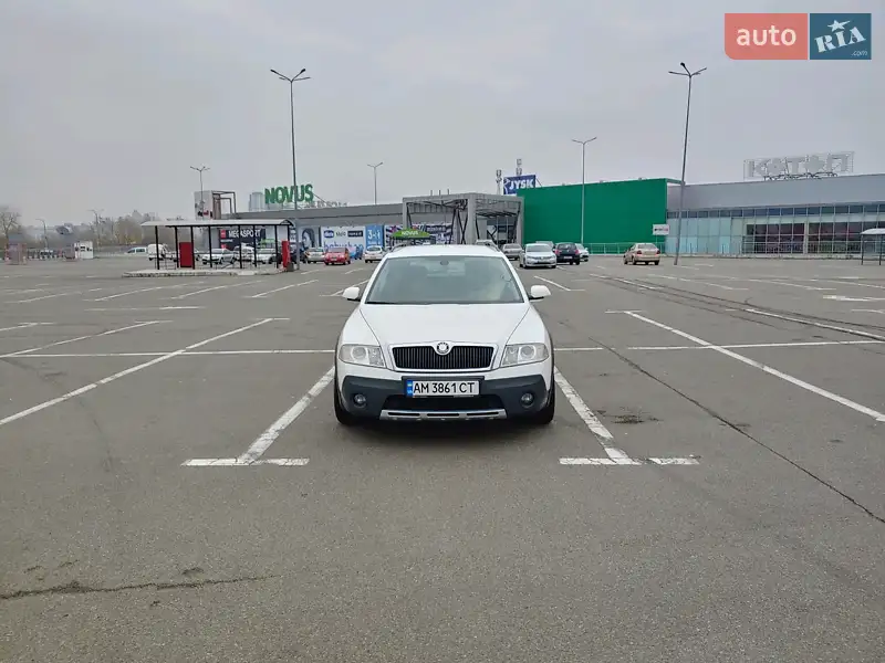 Skoda Octavia Scout 2008 — 1
