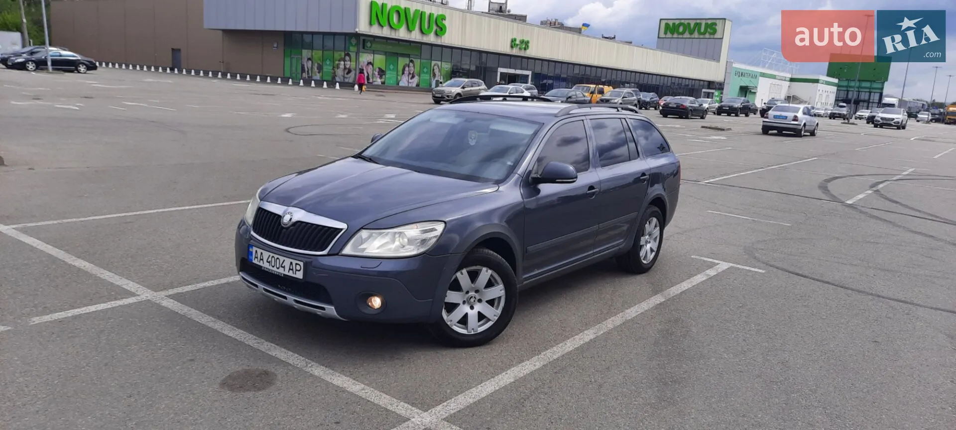 Skoda Octavia Scout, 2011
