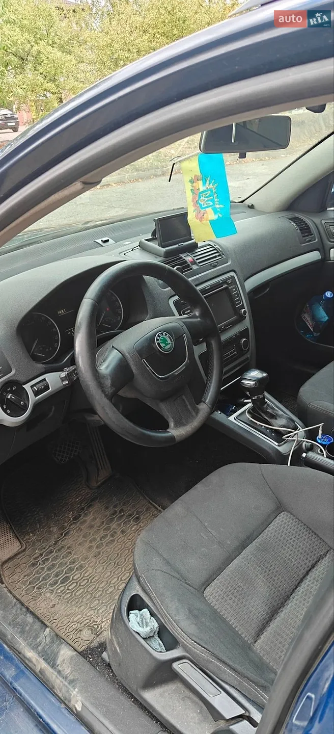 Skoda Octavia Scout, 2011