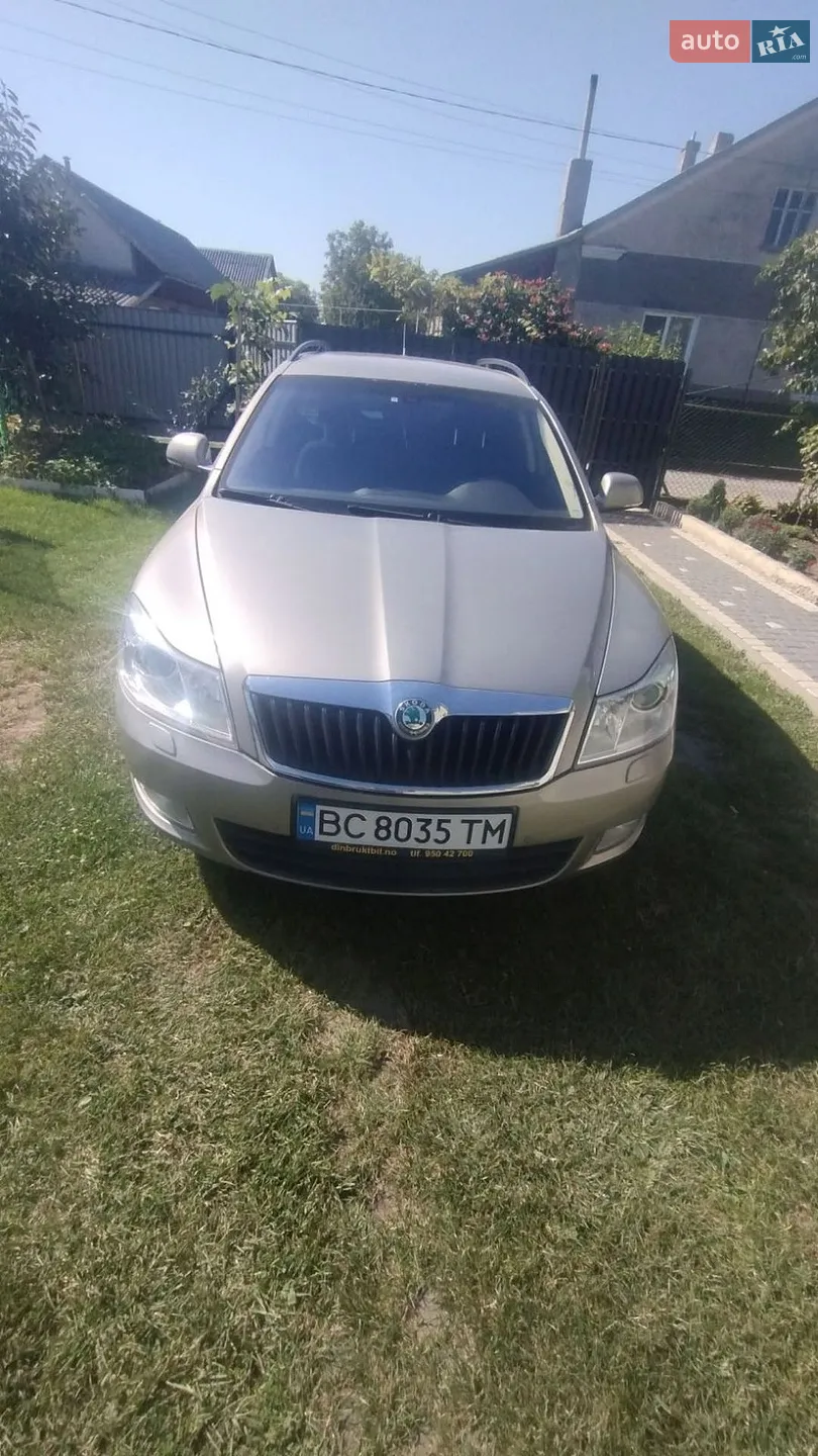 Skoda Octavia 2011 — 1