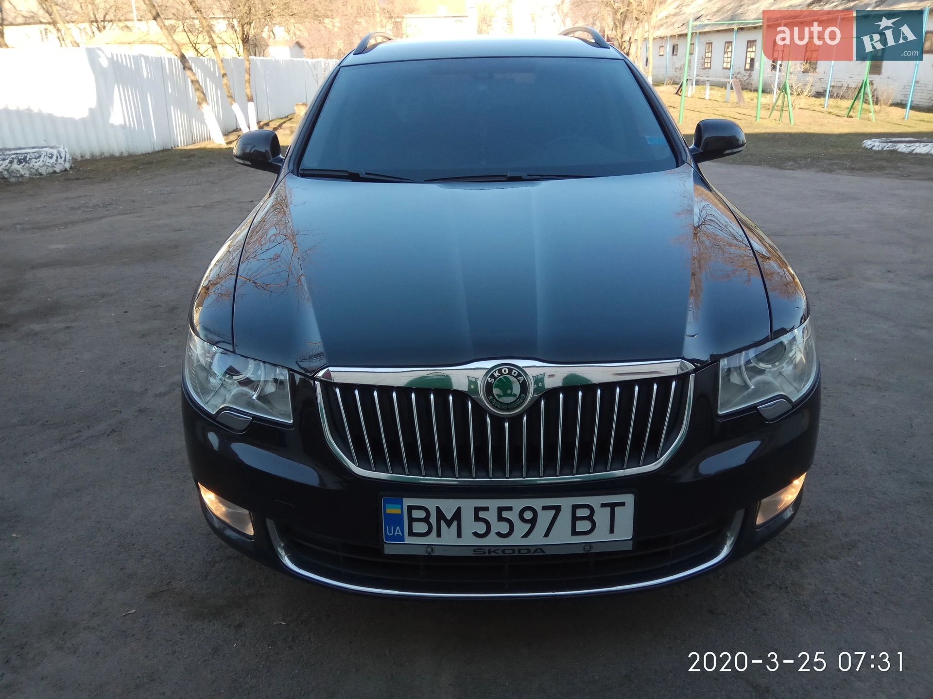 Skoda Superb, 2011