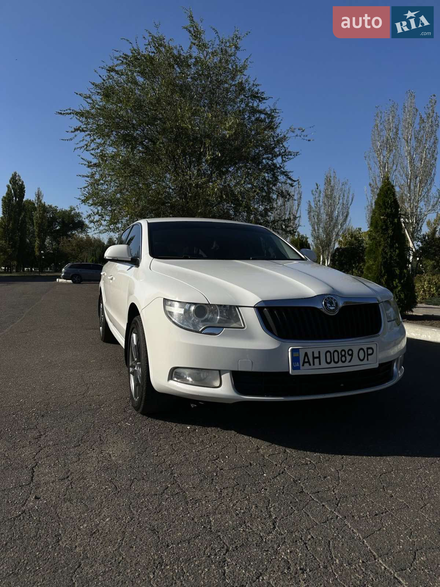 Skoda Superb, 2011