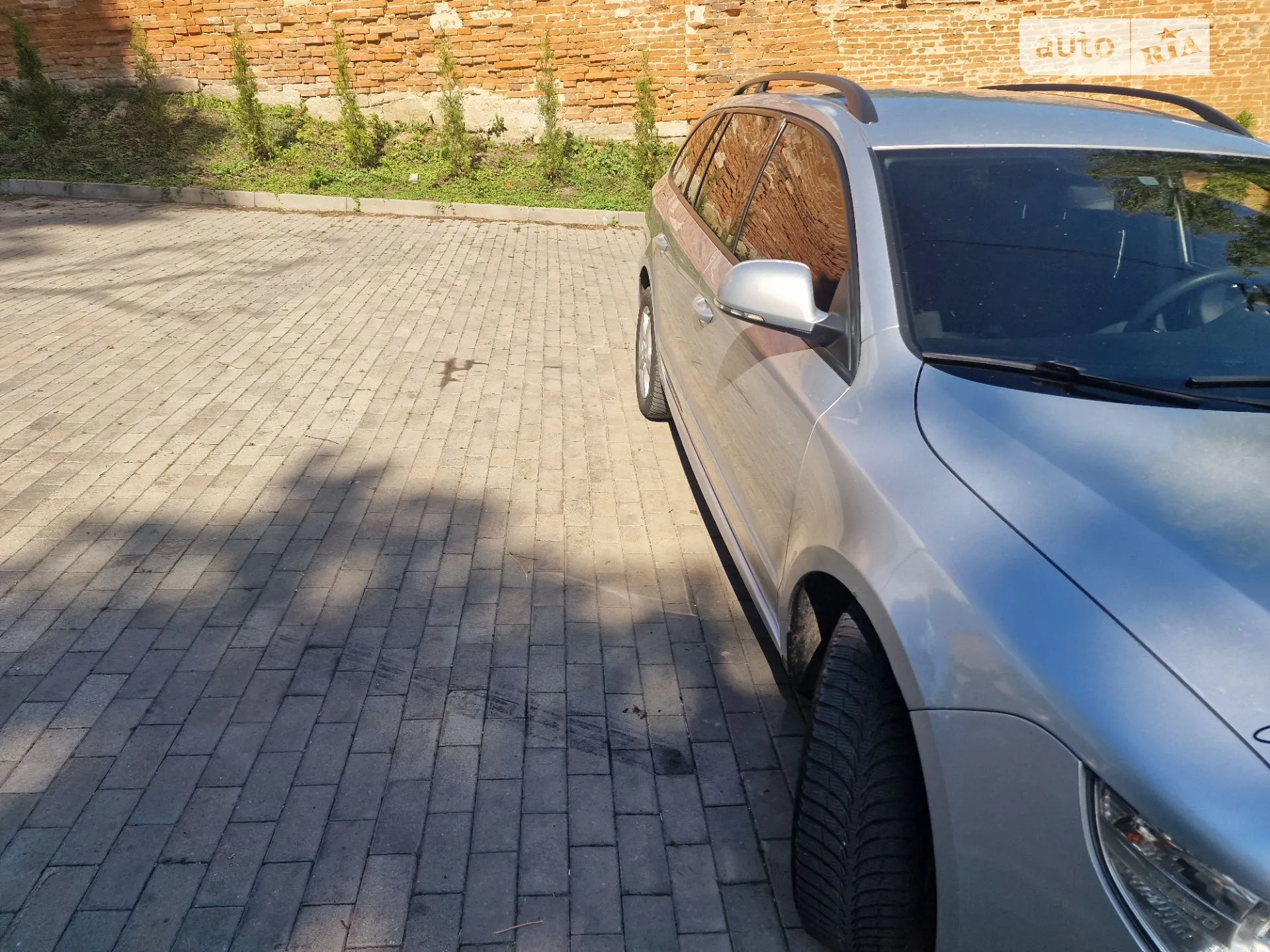 Skoda Superb, 2011