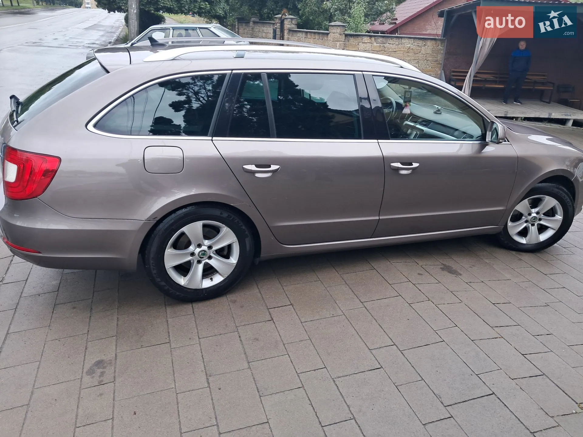 Skoda Superb, 2010