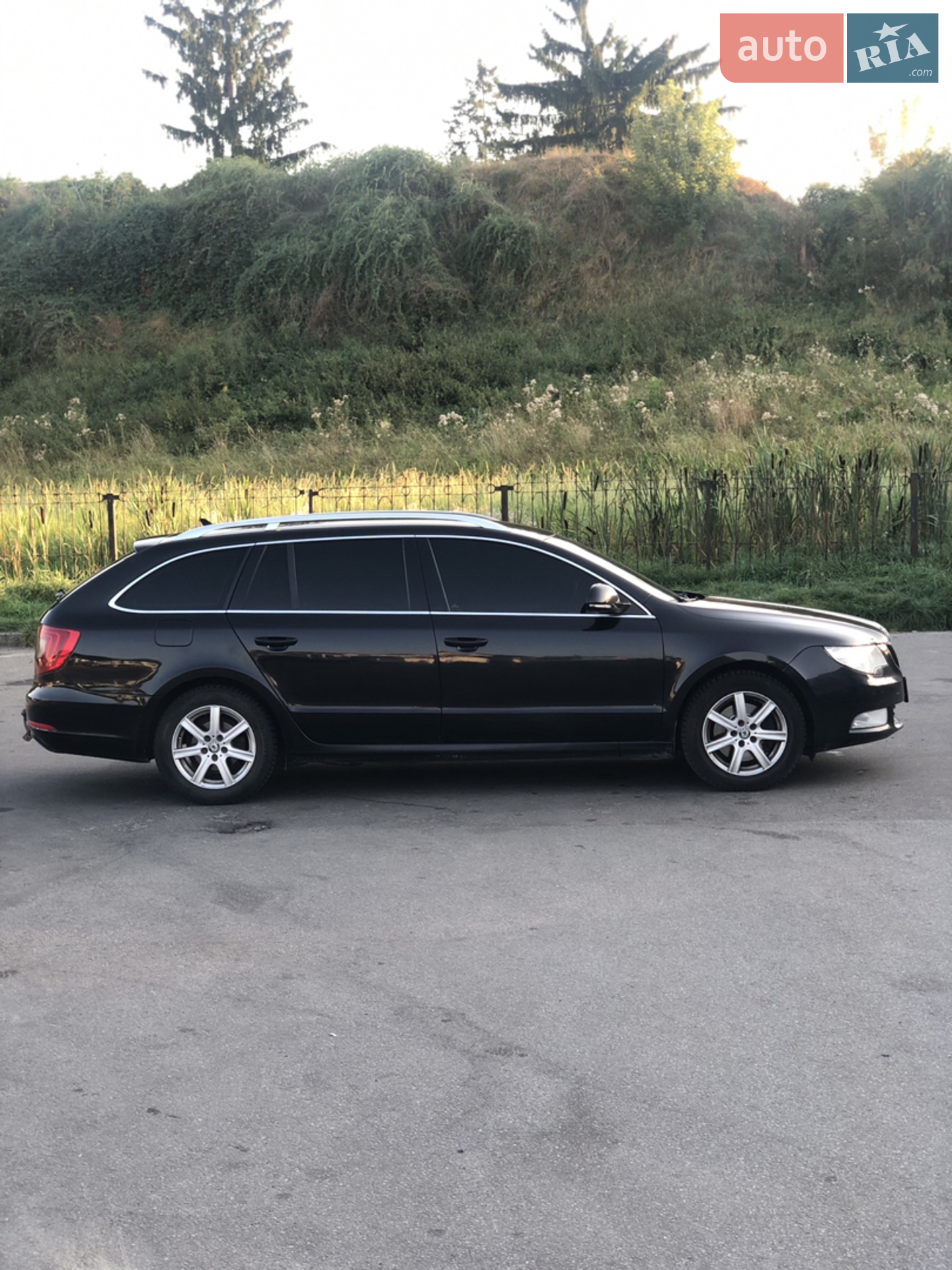 Skoda Superb, 2011