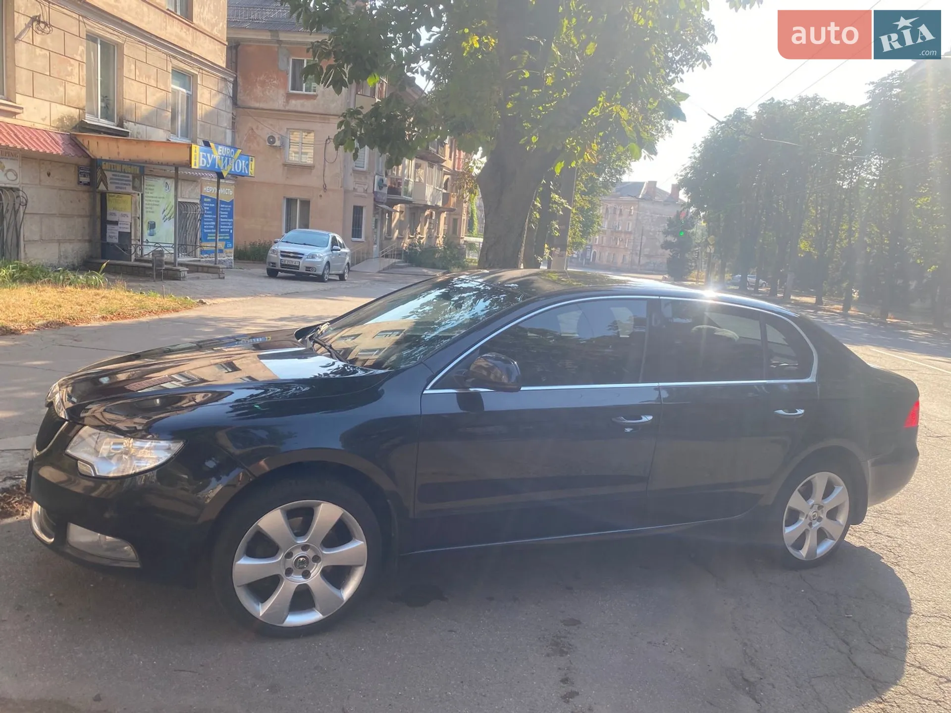 Skoda Superb, 2011