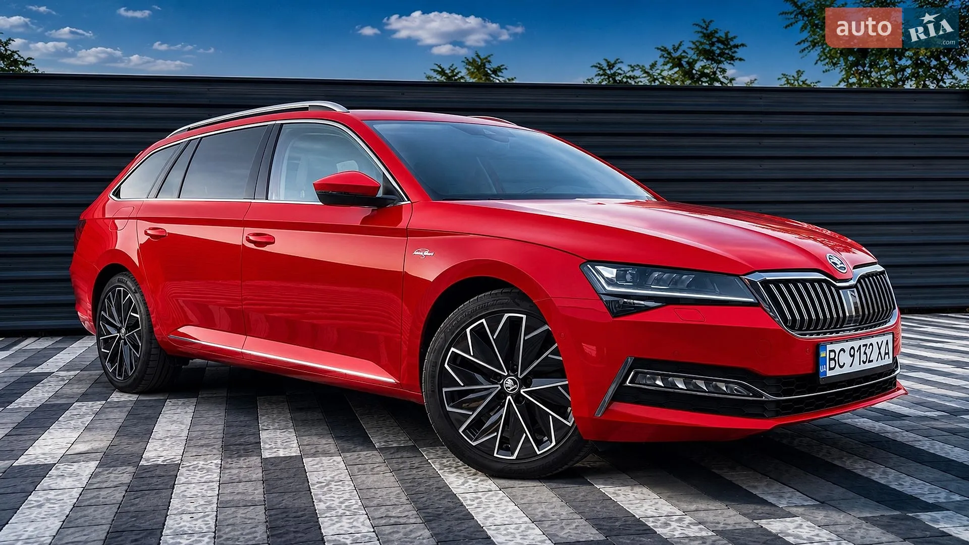 Skoda Superb 2020 — 1