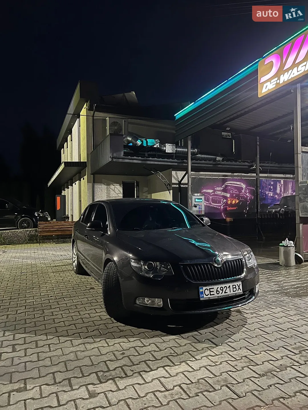 Skoda Superb, 2011