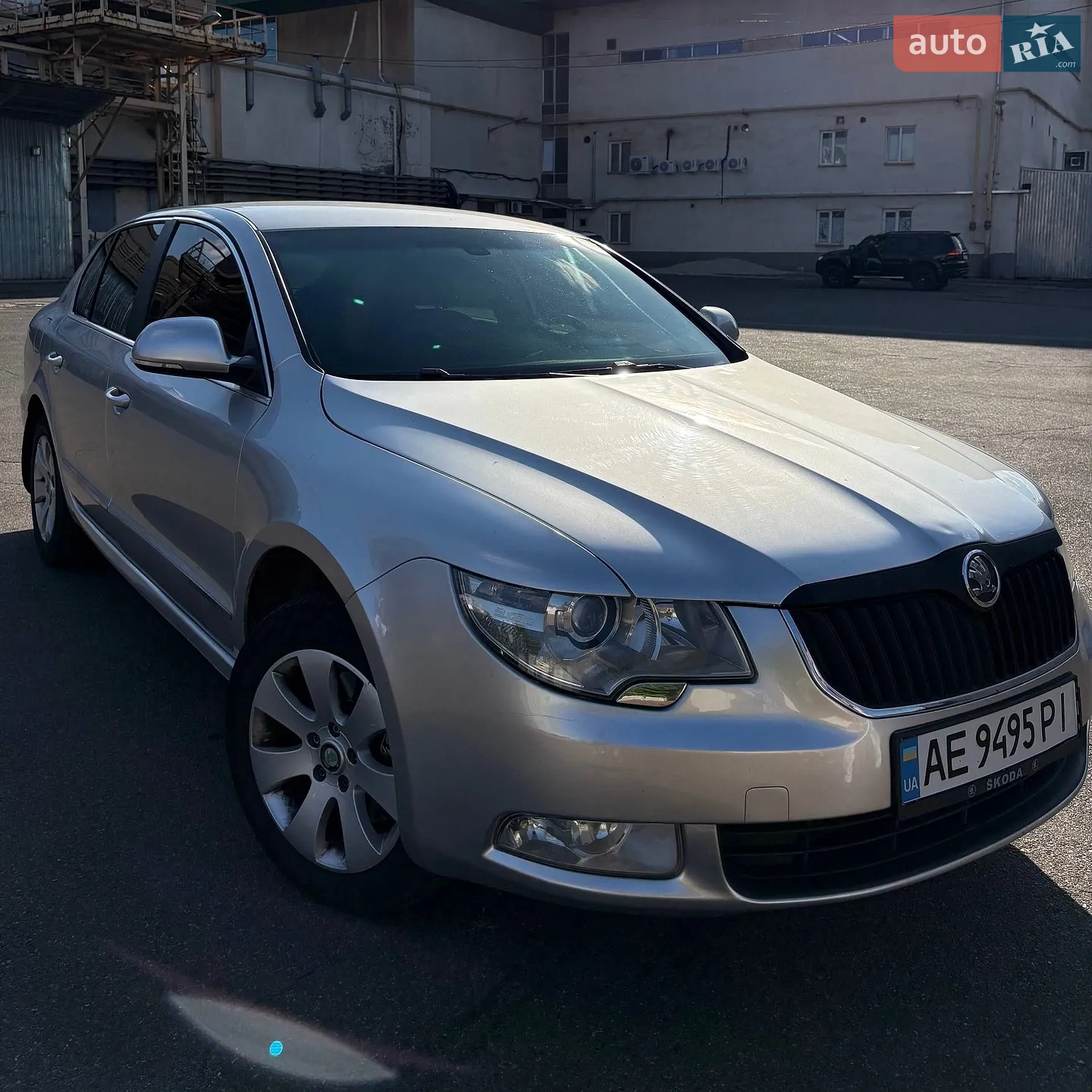 Skoda Superb, 2011