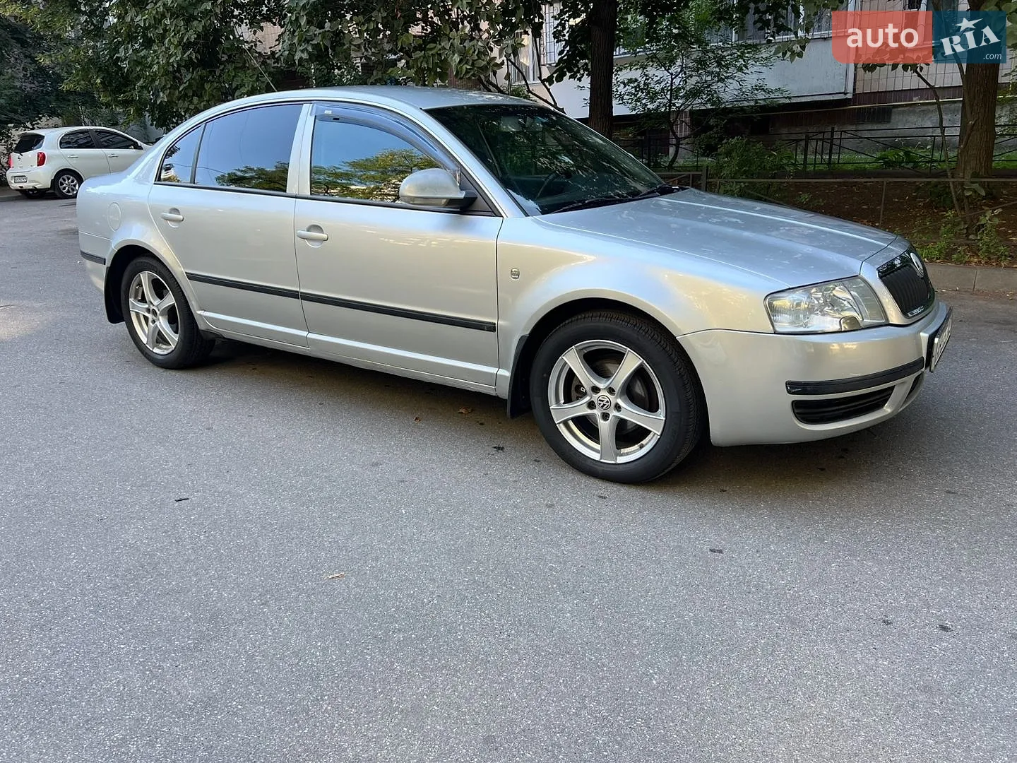 Skoda Superb, 2007