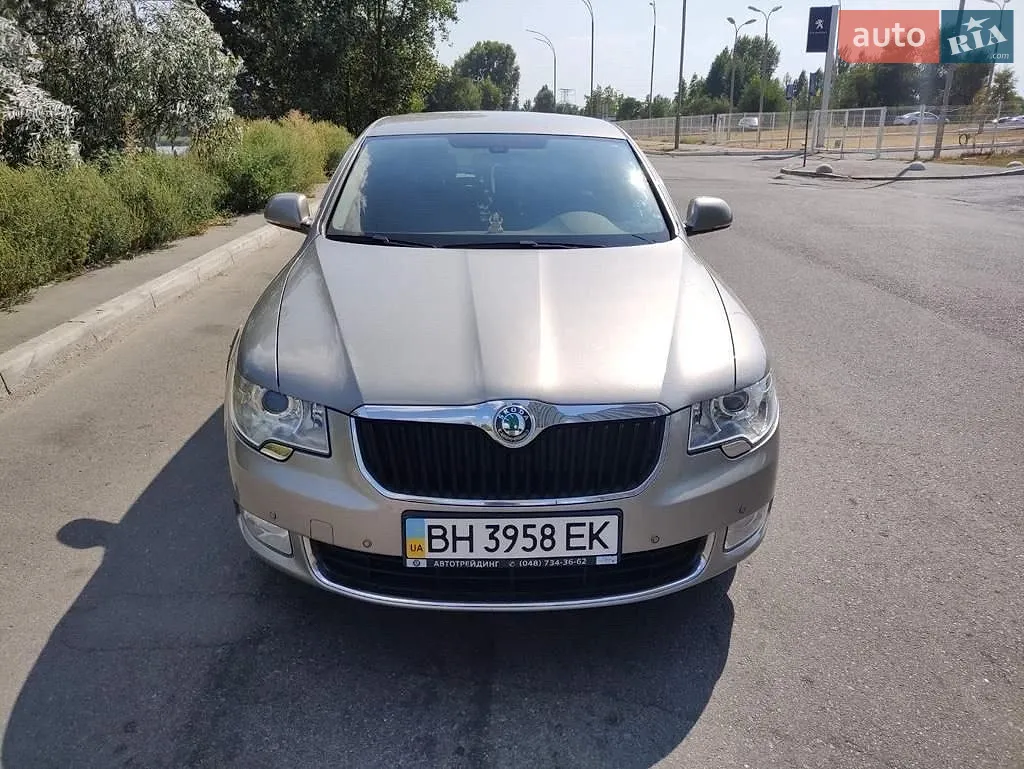 Skoda Superb, 2013