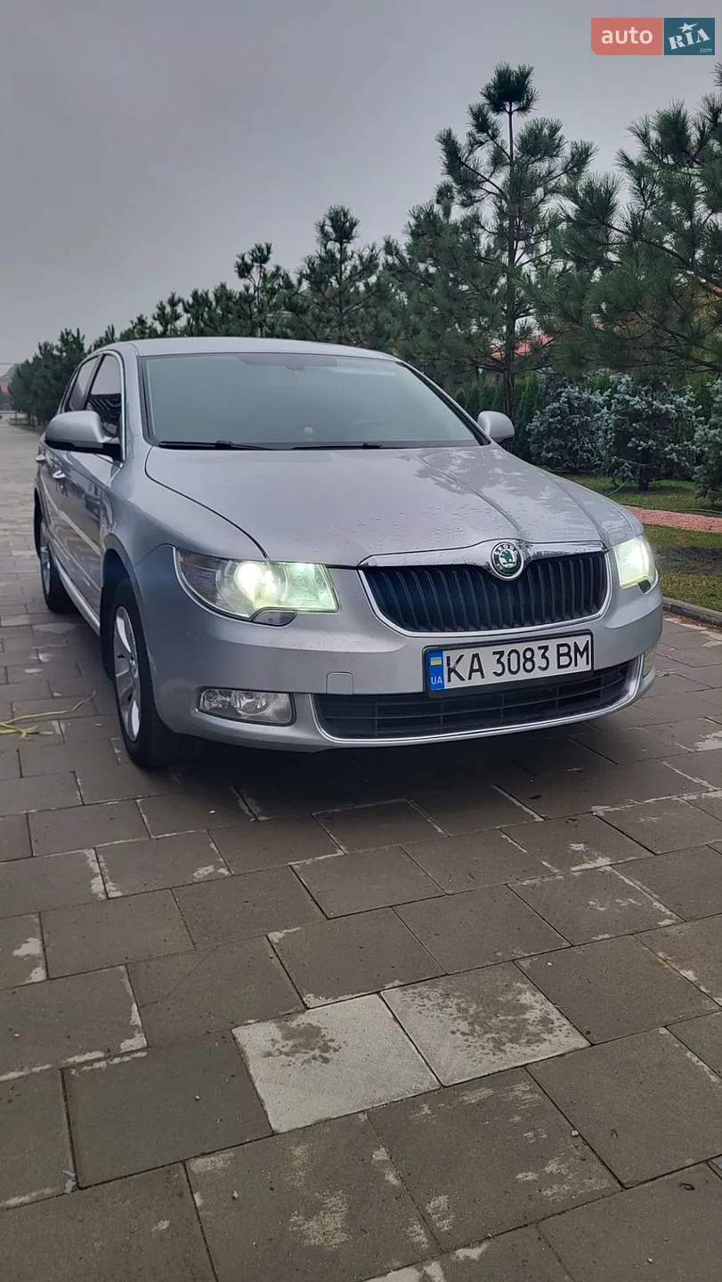 Skoda Superb, 2011