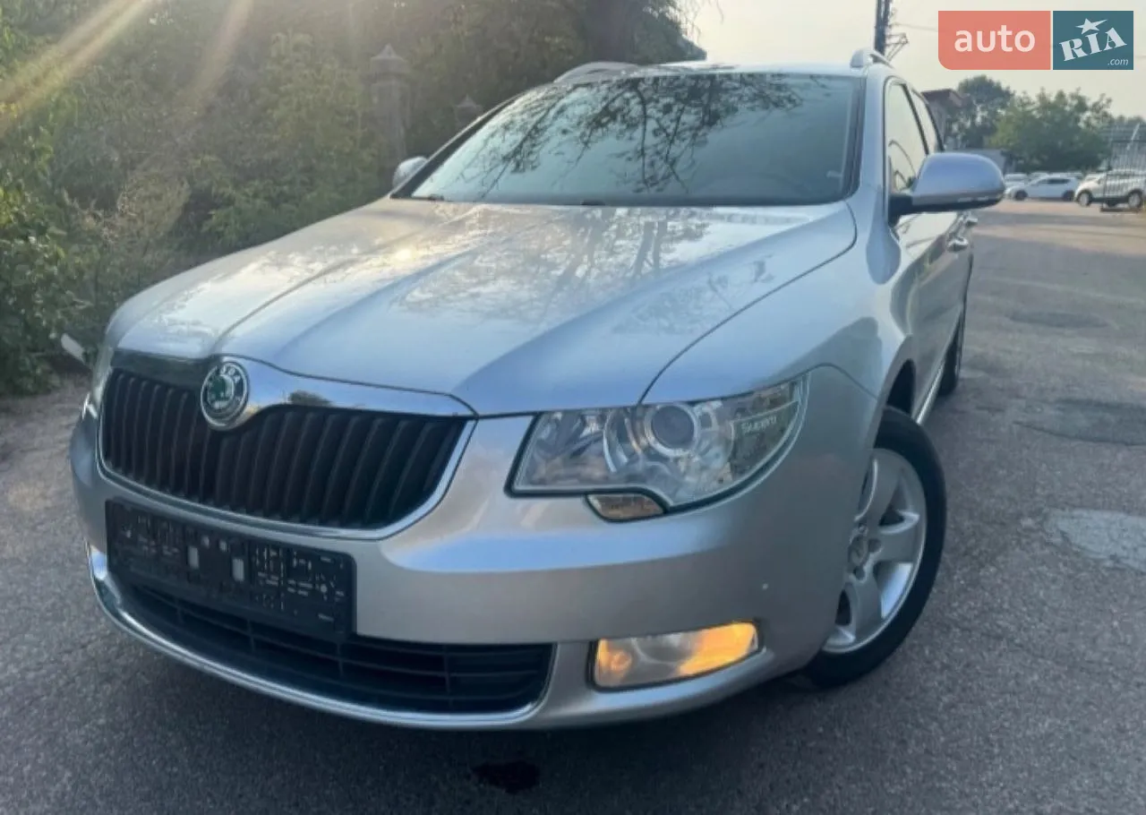 Skoda Superb, 2011