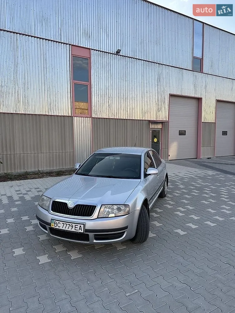 Skoda Superb, 2008