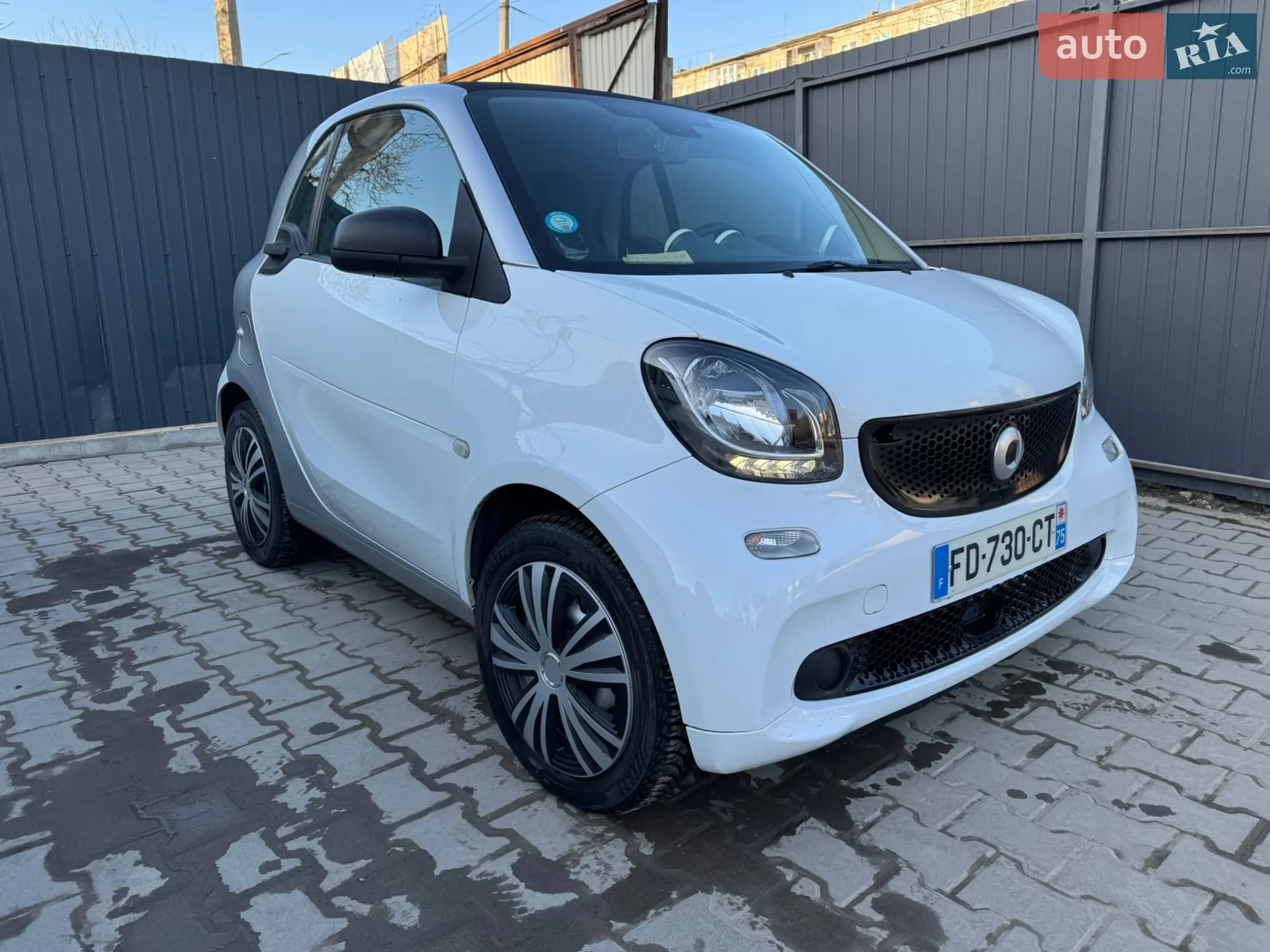 Smart Fortwo 2018 — 1
