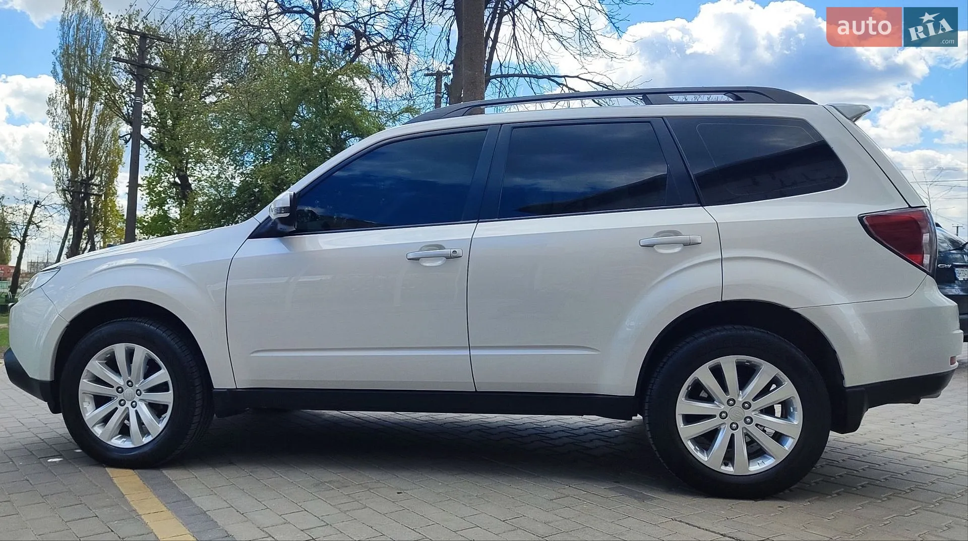 Subaru Forester, 2011