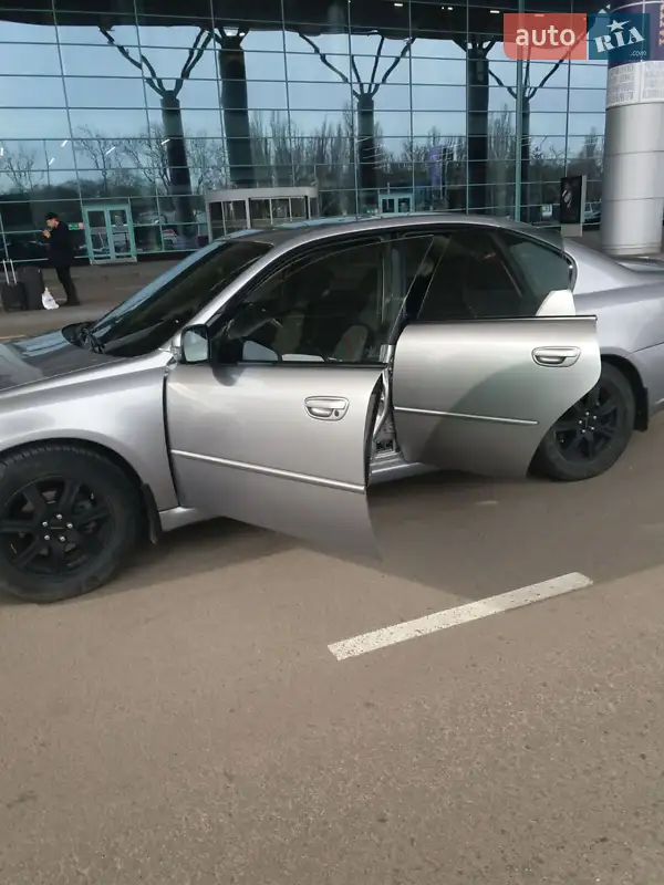 Subaru Legacy, 2008