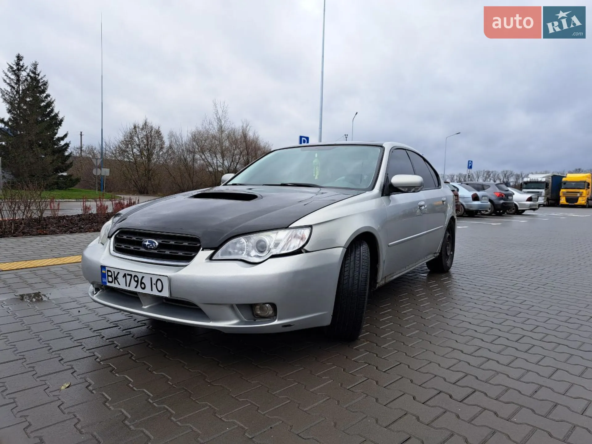 Subaru Legacy, 2004