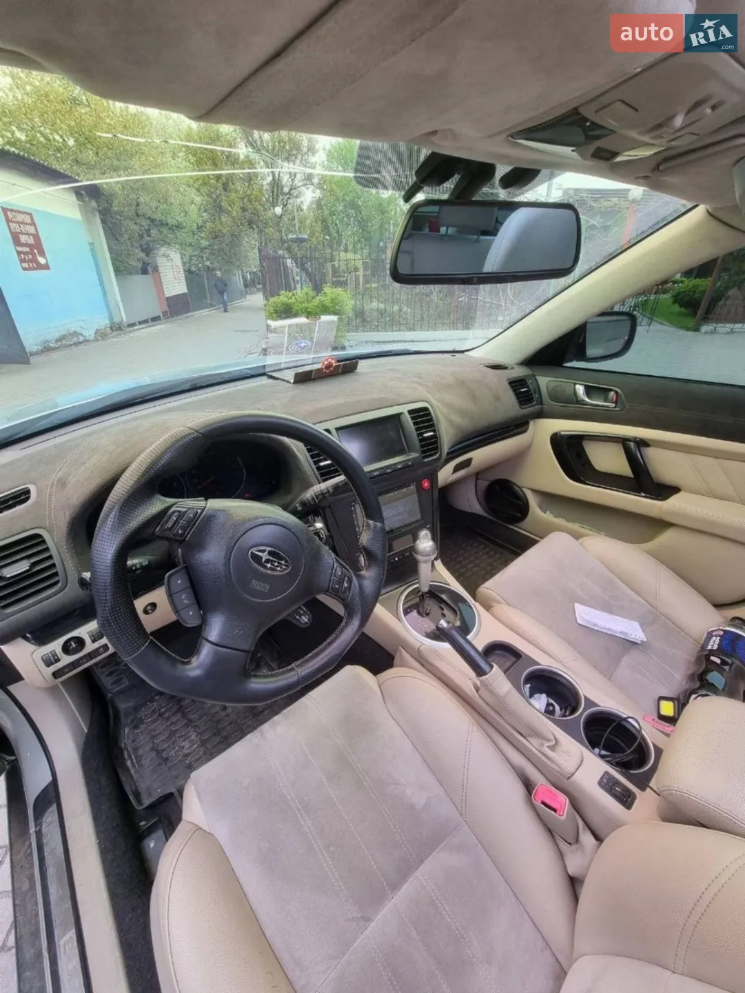 Subaru Legacy, 2004