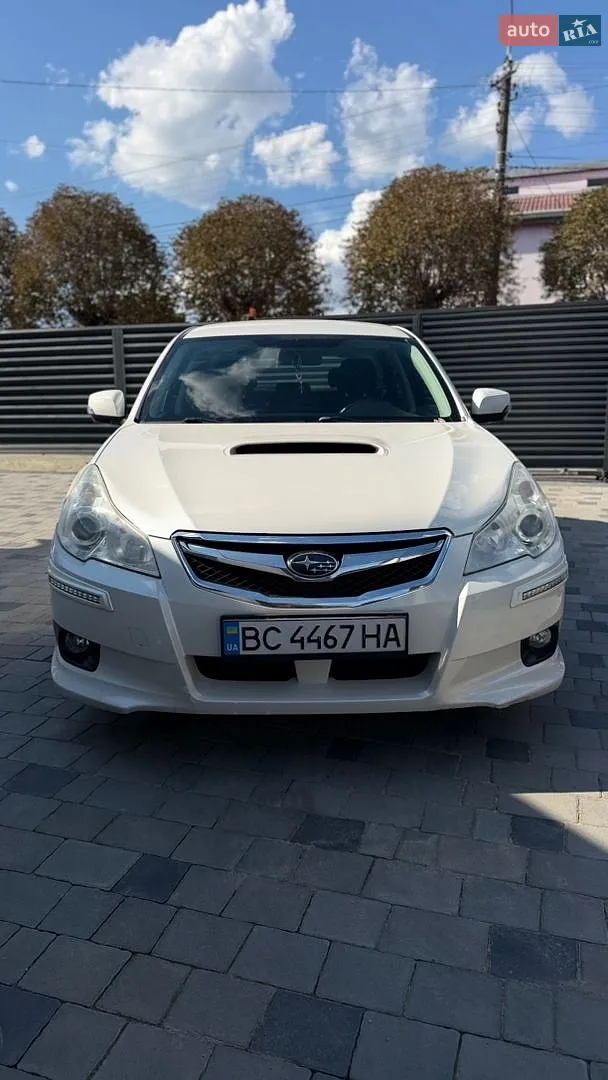 Subaru Legacy, 2013