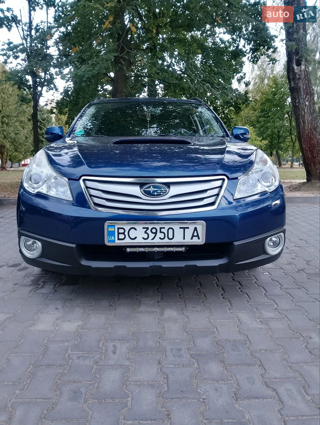 Subaru Legacy, 2011