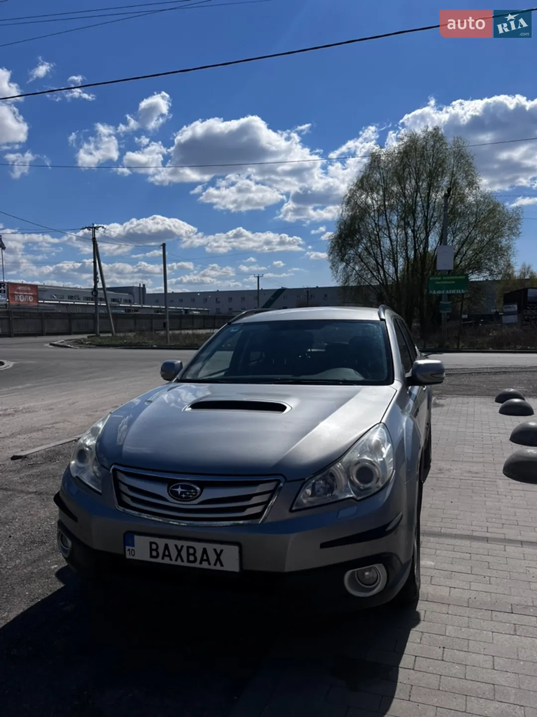 Subaru Outback, 2011