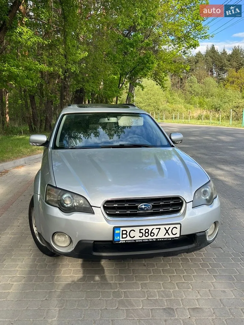 Subaru Outback, 2005