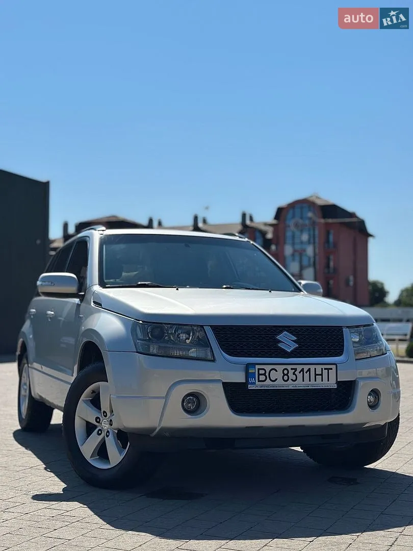Suzuki Grand Vitara, 2011