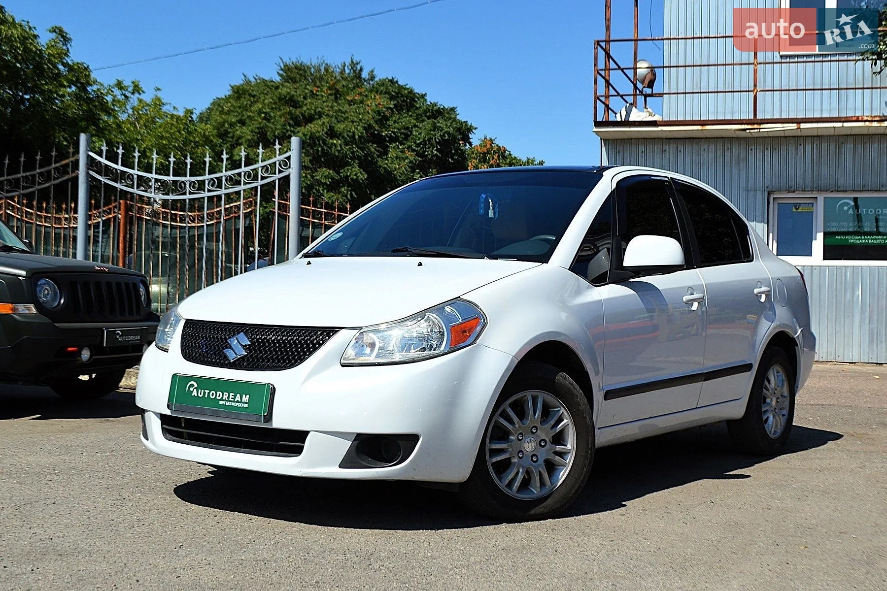 Suzuki SX4, 2011
