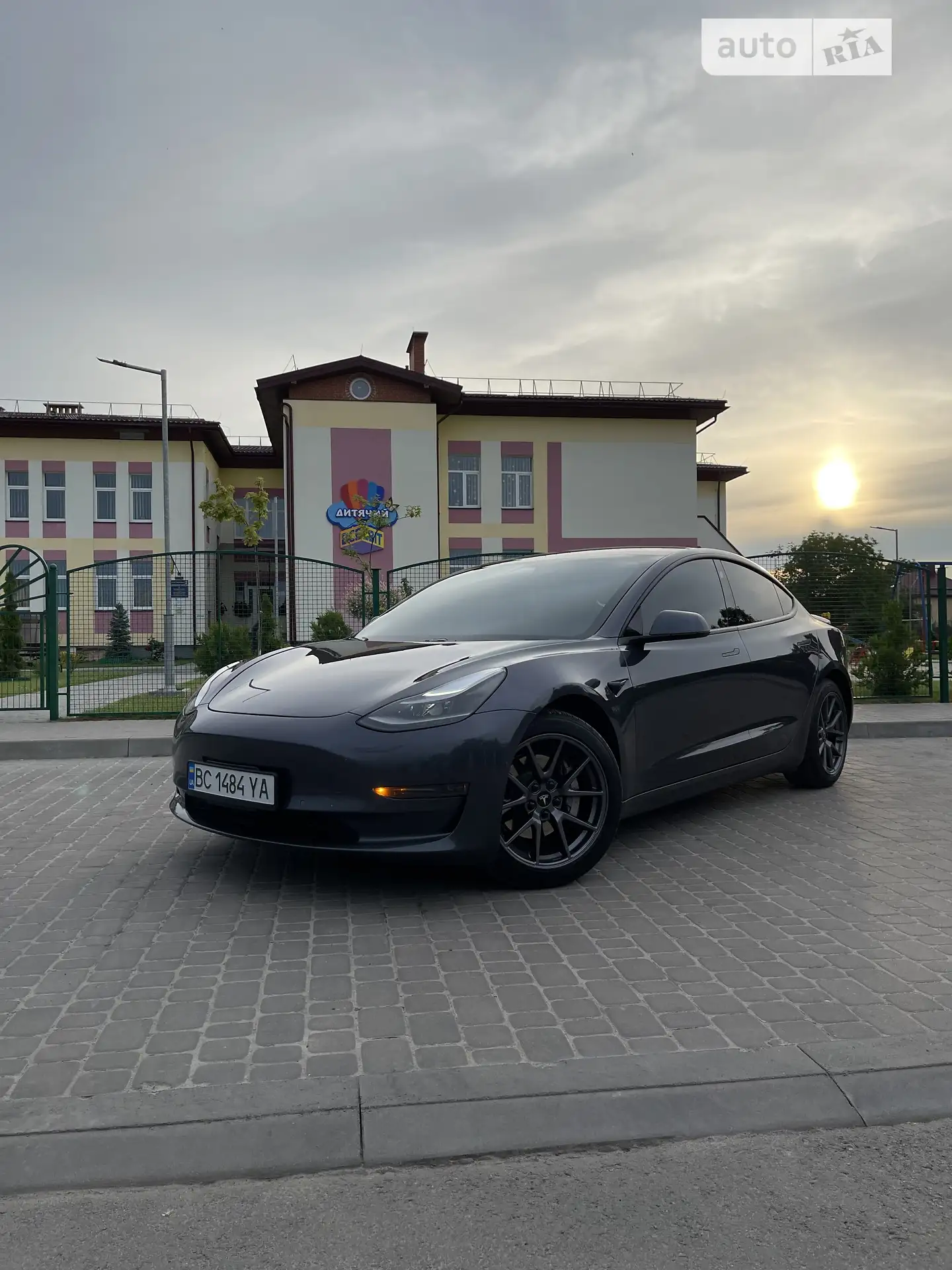 Tesla Model 3, 2021
