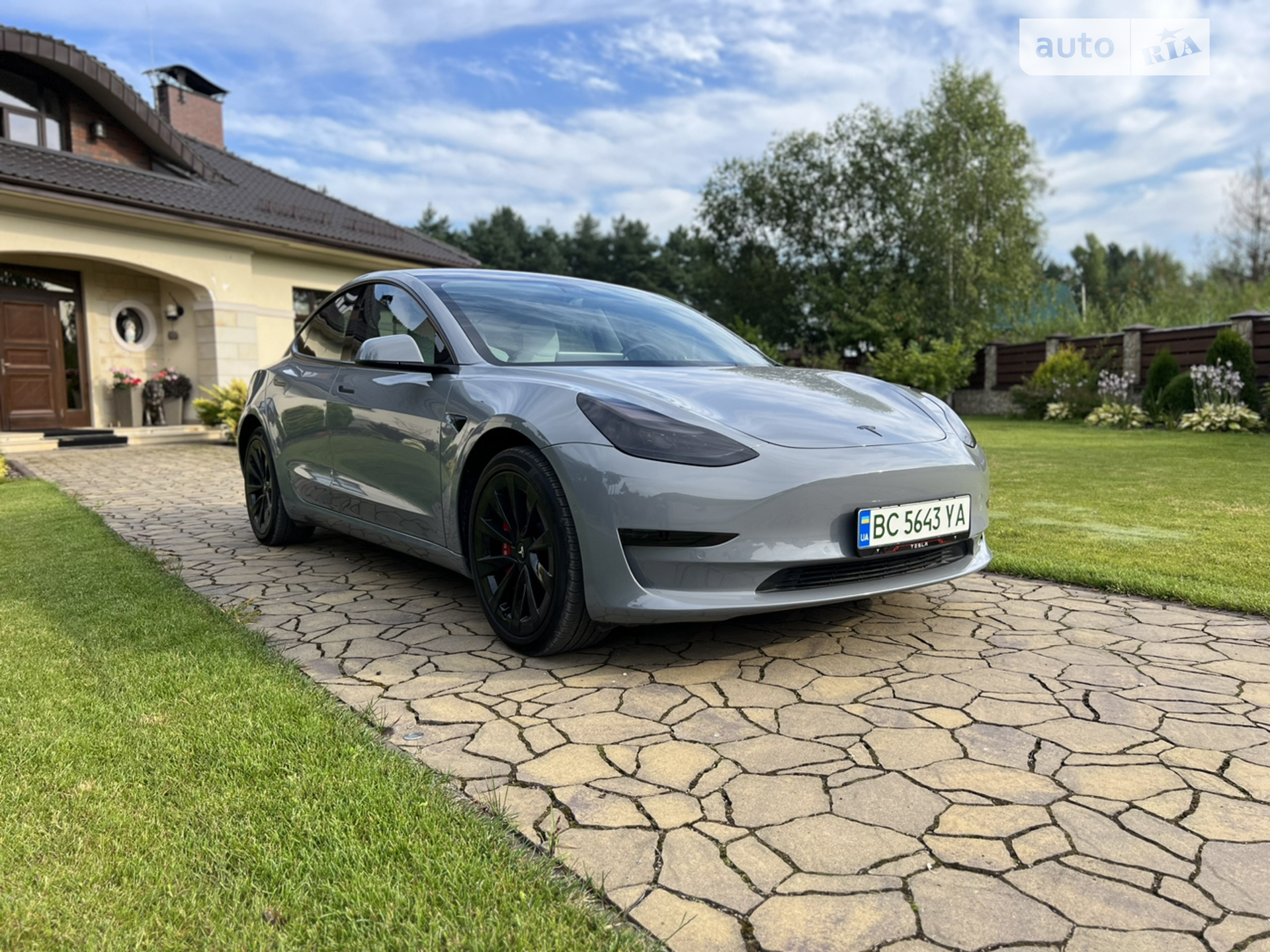 Tesla Model 3, 2021
