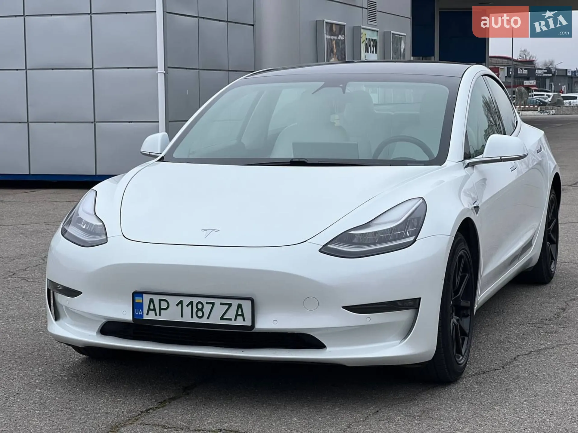 Tesla Model 3, 2020