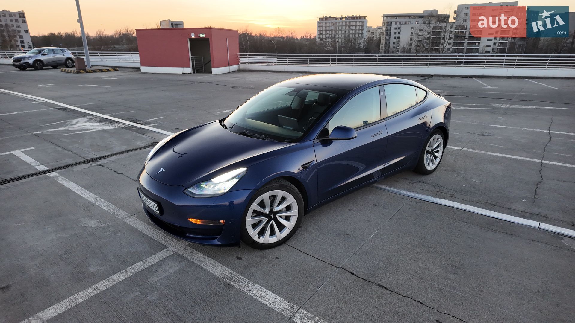Tesla Model 3, 2020