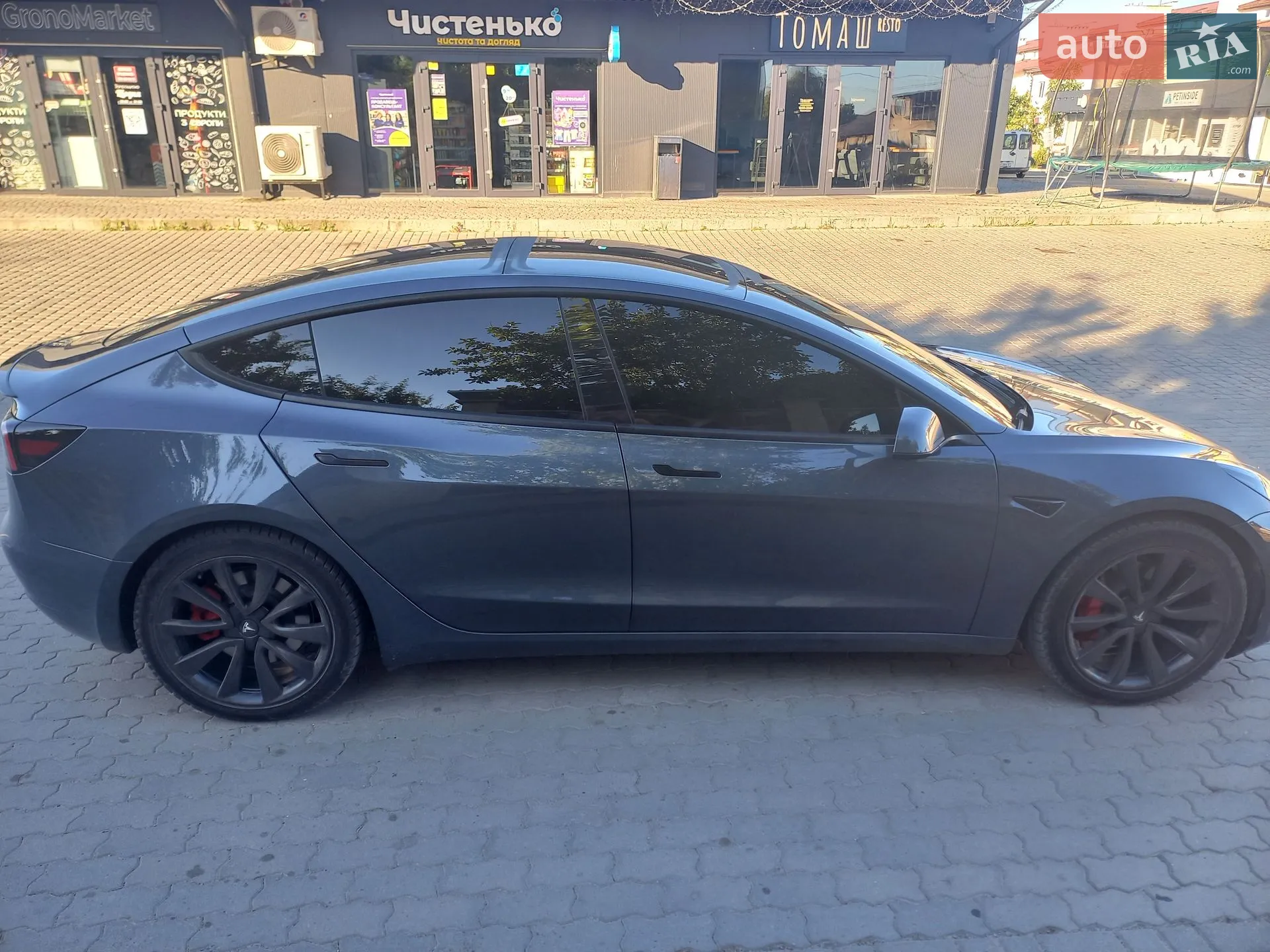 Tesla Model 3, 2022