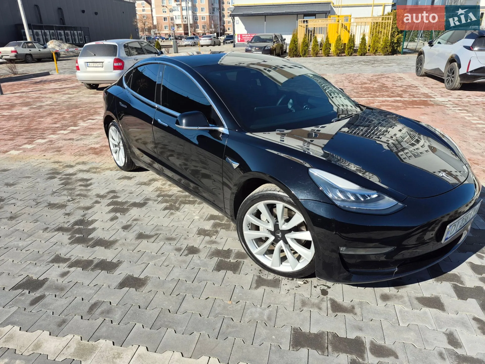 Tesla Model 3, 2019