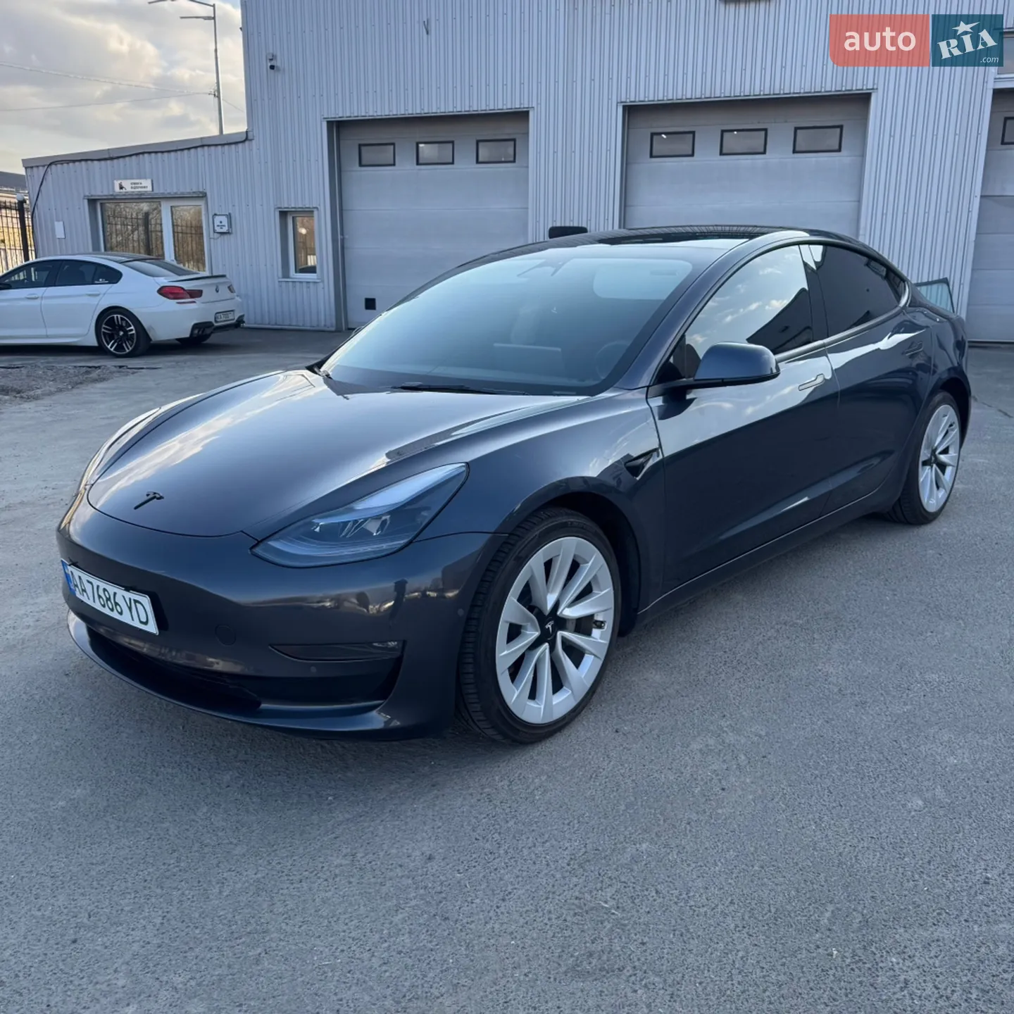 Tesla Model 3, 2022