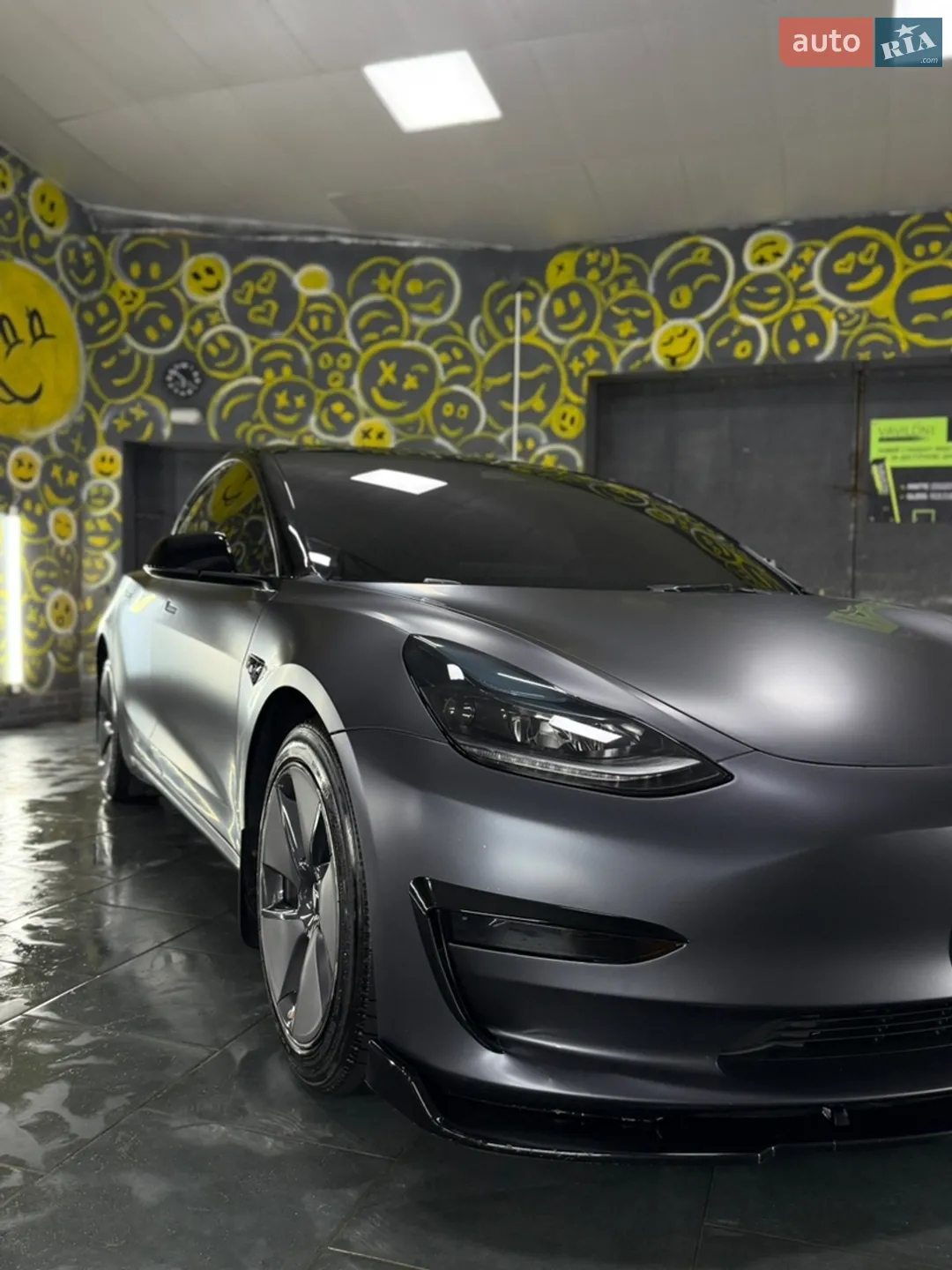 Tesla Model 3, 2023