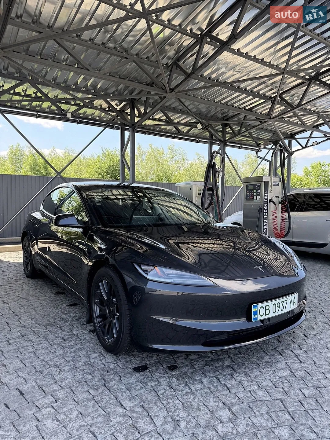 Tesla Model 3, 2024