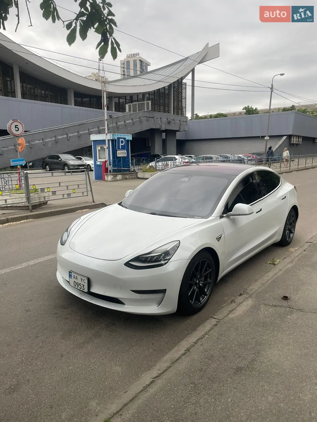 Tesla Model 3, 2018